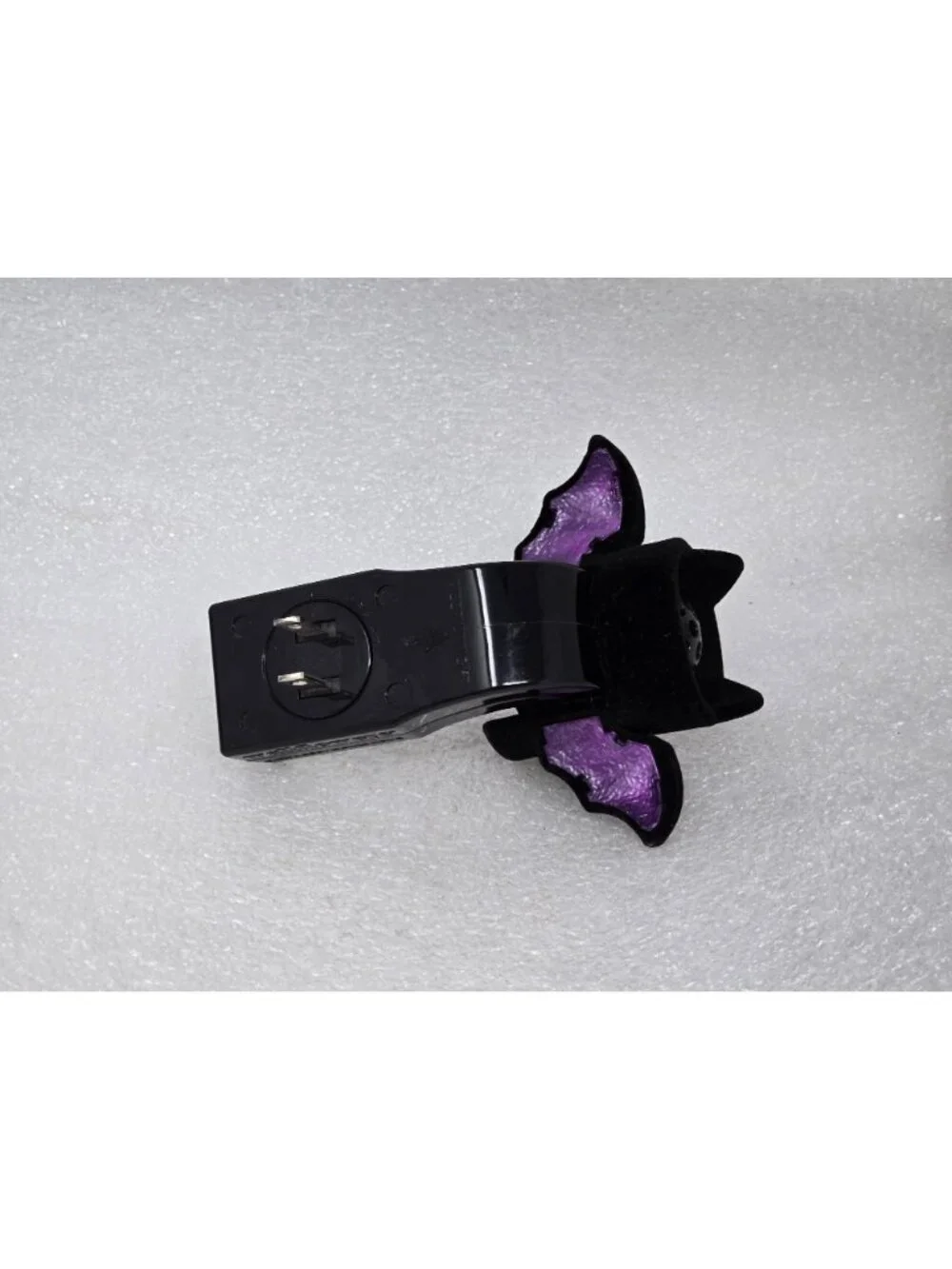 Bath & Body Works Wallflowers Halloween Vampire Bat Nightlight Plug Purple